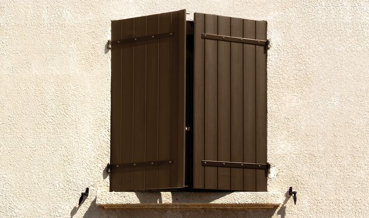 shutters-nomawood-bl6-medium-brown-france